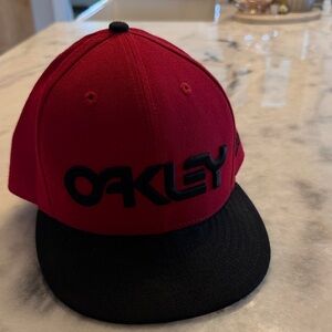 Oakley Mark 2 fitted New Era Hat red and black 59FIFTY size 71/2 59.6cm